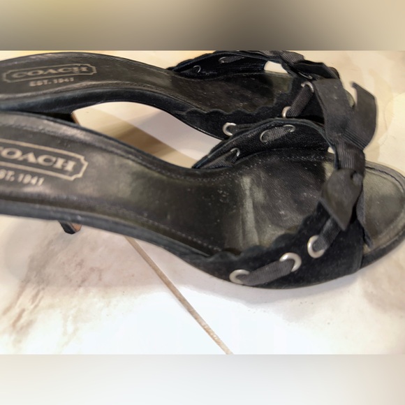 Coach Black Suede Bow Kitten Heels 7.5 - Picture 8 of 15